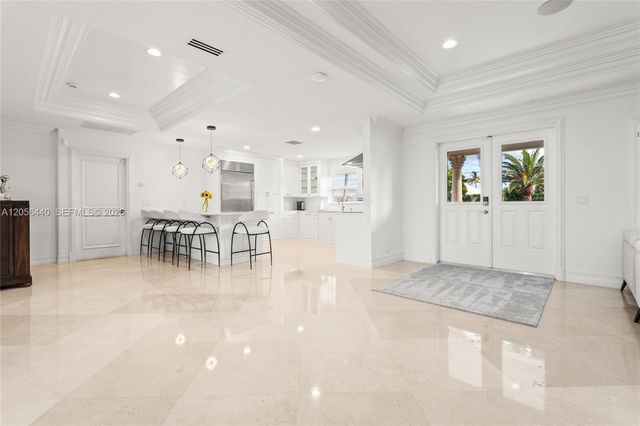 18 Eleuthera Drive, Ocean Ridge, FL 33435