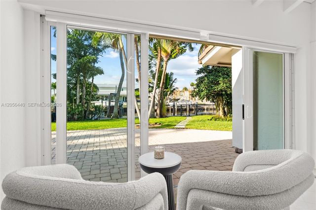 18 Eleuthera Drive, Ocean Ridge, FL 33435
