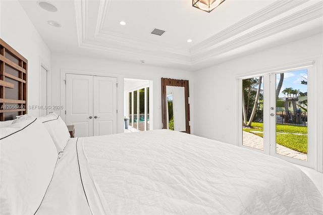 18 Eleuthera Drive, Ocean Ridge, FL 33435