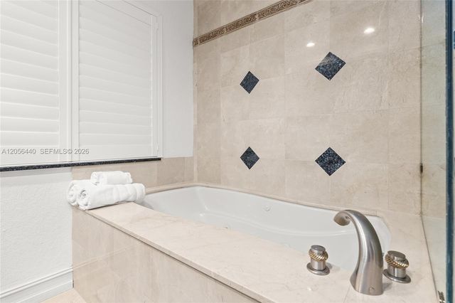 18 Eleuthera Drive, Ocean Ridge, FL 33435