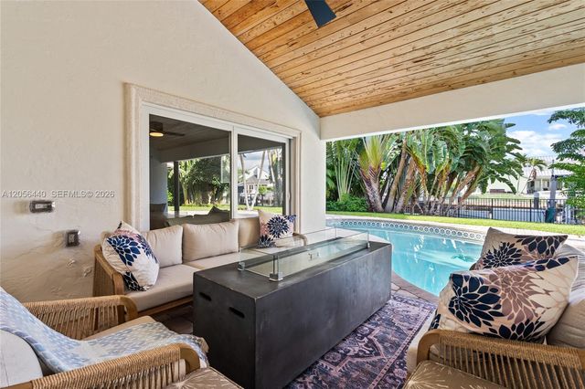 18 Eleuthera Drive, Ocean Ridge, FL 33435