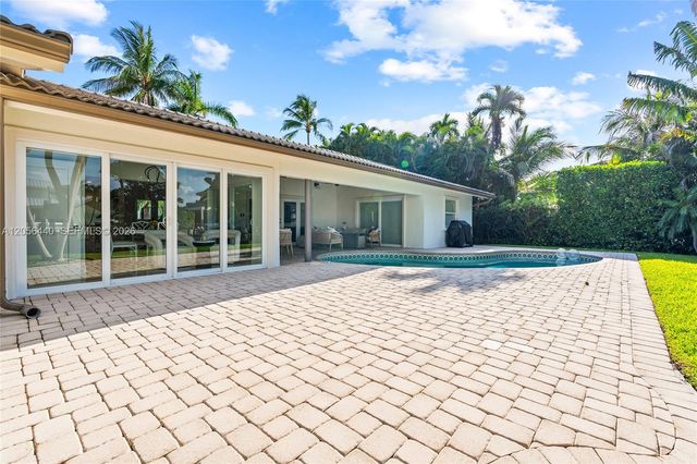 18 Eleuthera Drive, Ocean Ridge, FL 33435