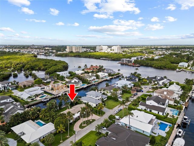 18 Eleuthera Drive, Ocean Ridge, FL 33435