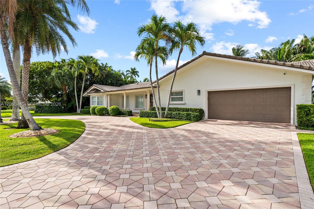 18 Eleuthera Drive, Ocean Ridge, FL 33435