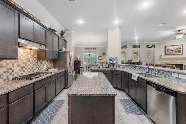 22607 Acacia Drive, Magnolia, TX 77355