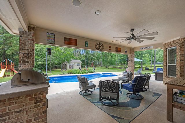 22607 Acacia Drive, Magnolia, TX 77355