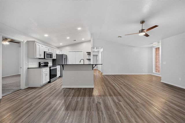 4612 Midway Drive, Norman, OK 73072