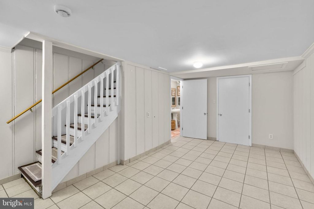 Image 24 of property listing at 3549 BENZINGER RD, Baltimore, MD 21229