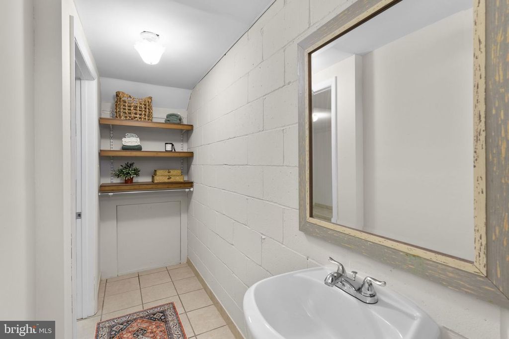 Image 28 of property listing at 3549 BENZINGER RD, Baltimore, MD 21229