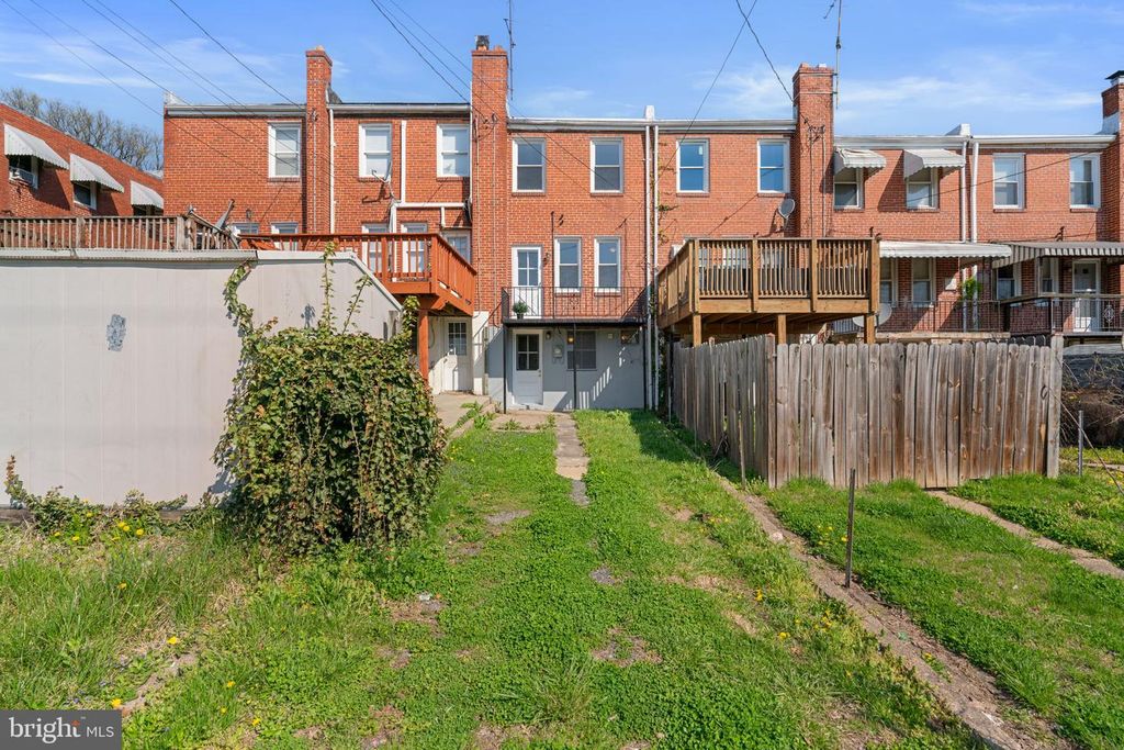 Image 31 of property listing at 3549 BENZINGER RD, Baltimore, MD 21229