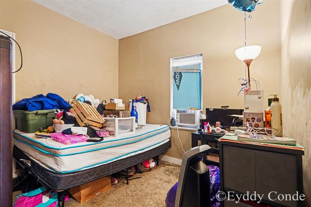 1070 Rathbone Street, Wyoming, MI 49509