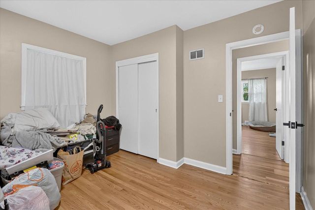 7820 W Bradley ROAD, Milwaukee, WI 53223