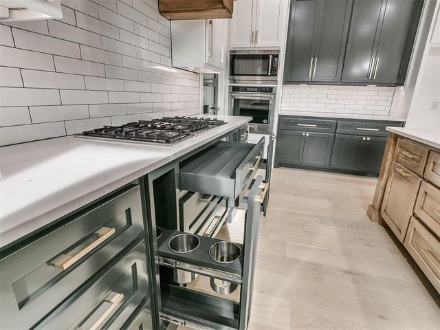 5700 E Post Oak Road, Noble, OK 73068