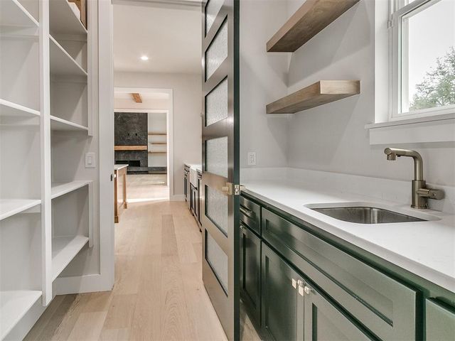 5700 E Post Oak Road, Noble, OK 73068