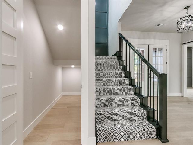 5700 E Post Oak Road, Noble, OK 73068