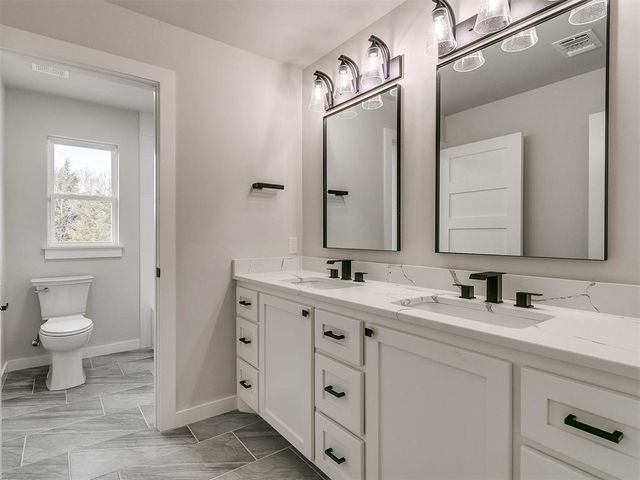 5700 E Post Oak Road, Noble, OK 73068