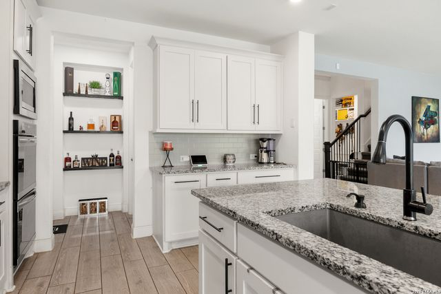 221 Terramar, Cibolo, TX 78108