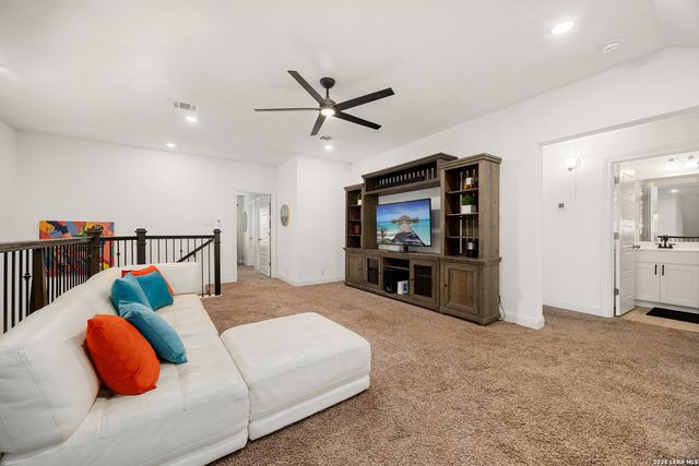 221 Terramar, Cibolo, TX 78108