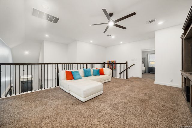221 Terramar, Cibolo, TX 78108