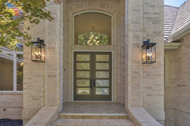 5261 S Applecross Way, Springfield, MO 65809