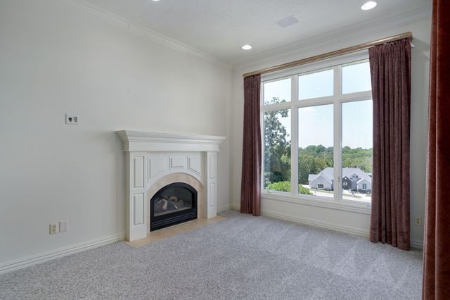 5261 S Applecross Way, Springfield, MO 65809