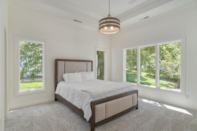 5261 S Applecross Way, Springfield, MO 65809