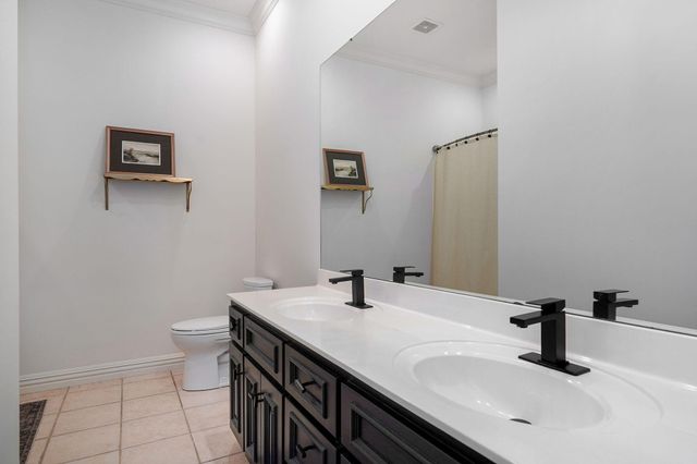 5261 S Applecross Way, Springfield, MO 65809