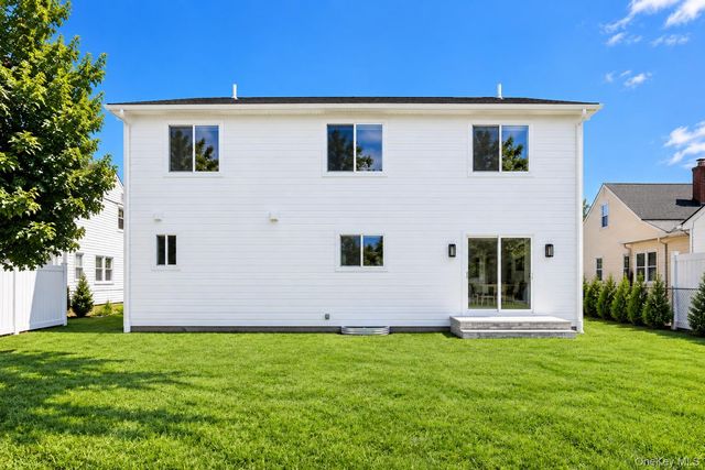 2337 Westley Road, Westbury, NY 11590