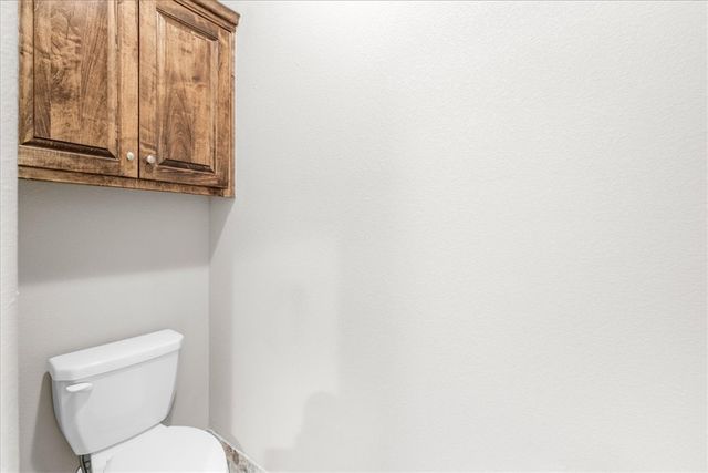 6106 W Bainbridge Drive, Rogers, AR 72758