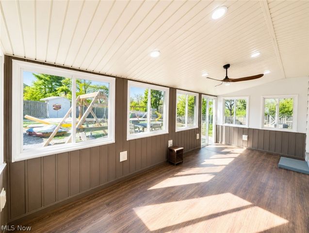 1264 Everbright Drive, Uniontown, OH 44685