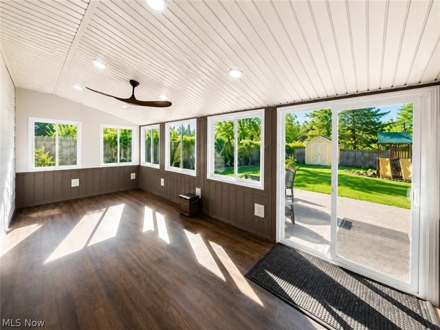 1264 Everbright Drive, Uniontown, OH 44685