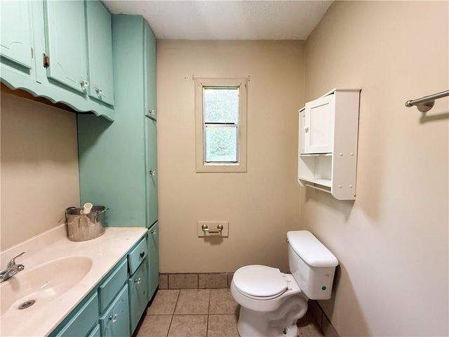 1705 Gill Road, Mobile, AL 36605
