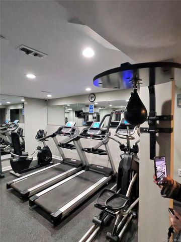 1874 Pelham Parkway S 3B, Bronx, NY 10461