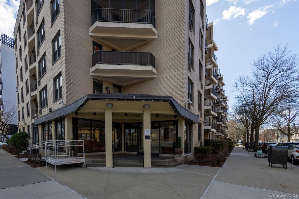 1874 Pelham Parkway S 3B, Bronx, NY 10461