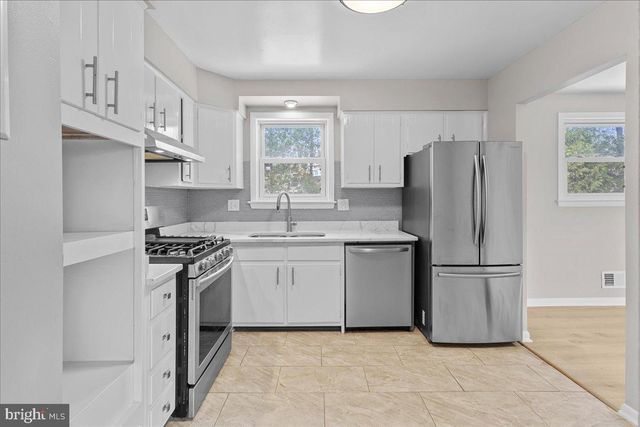 6812 FULFORD ST, Clinton, MD 20735