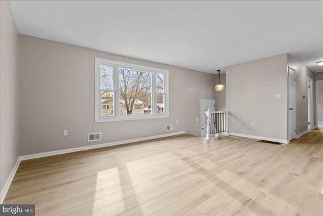 6812 FULFORD ST, Clinton, MD 20735