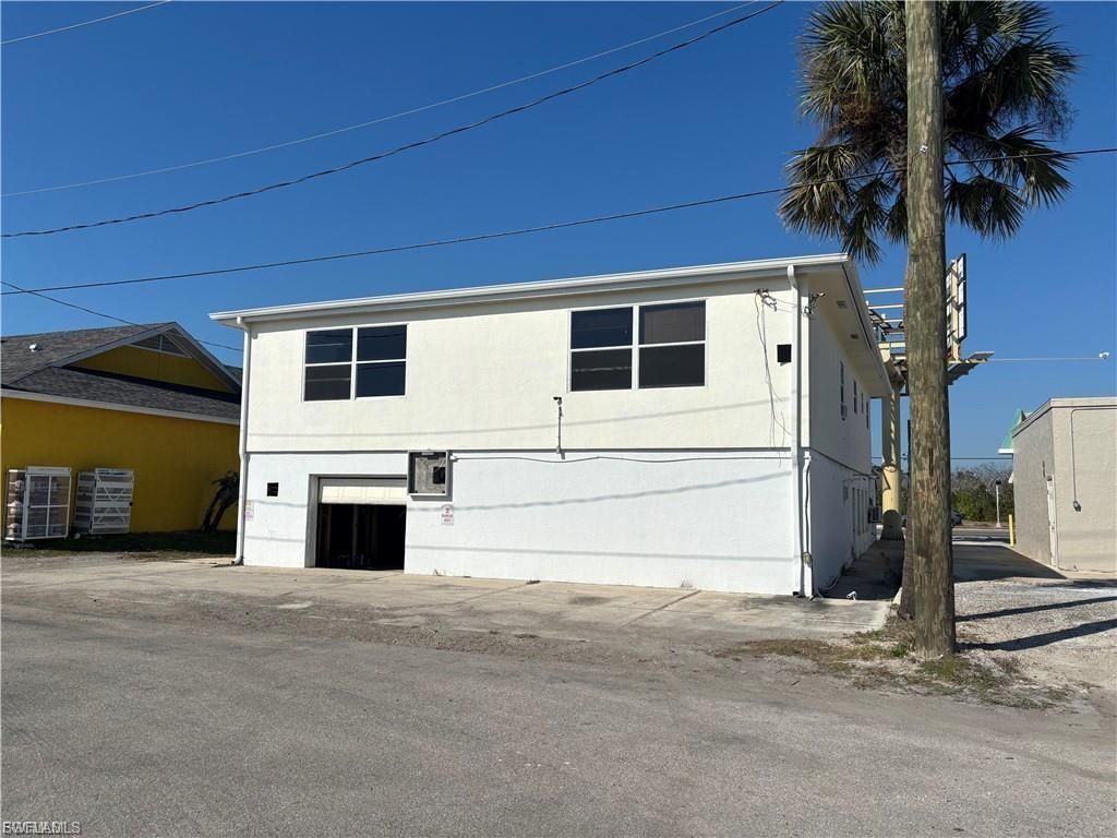 19011 San Carlos BLVD, FORT MYERS BEACH, FL 33931 — photo 4