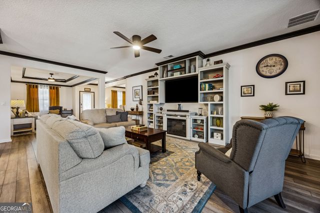 146 College Street, Kingsland, GA 31548