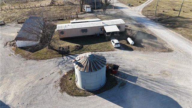 5262 Owl Creek Road, Odessa, MO 64076