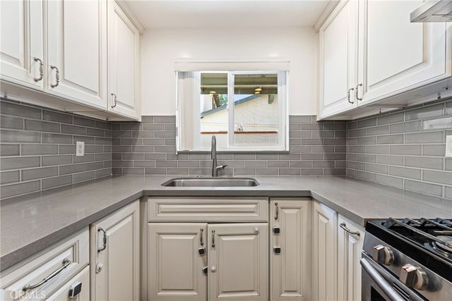 23520 Western A, Los Angeles, CA 90710