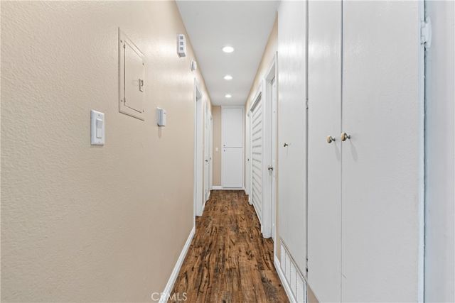 23520 Western A, Los Angeles, CA 90710