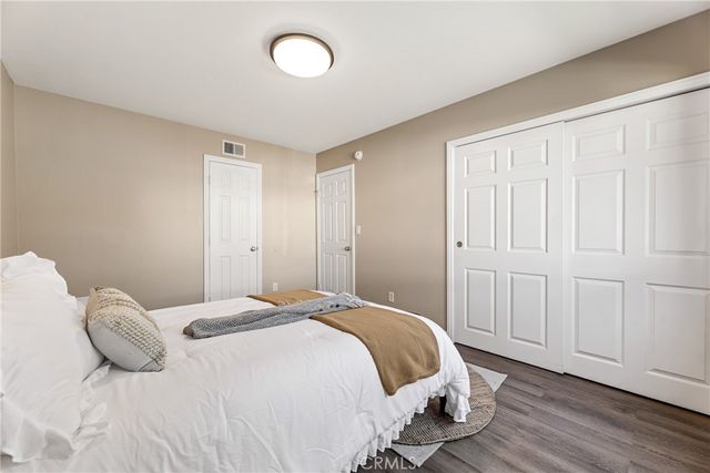 23520 Western A, Los Angeles, CA 90710