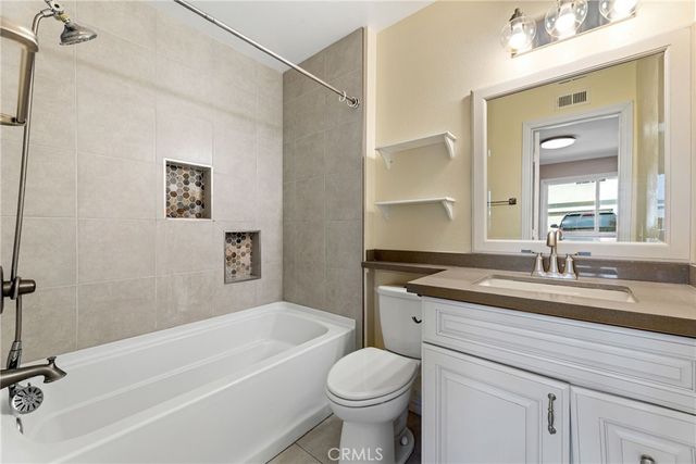 23520 Western A, Los Angeles, CA 90710