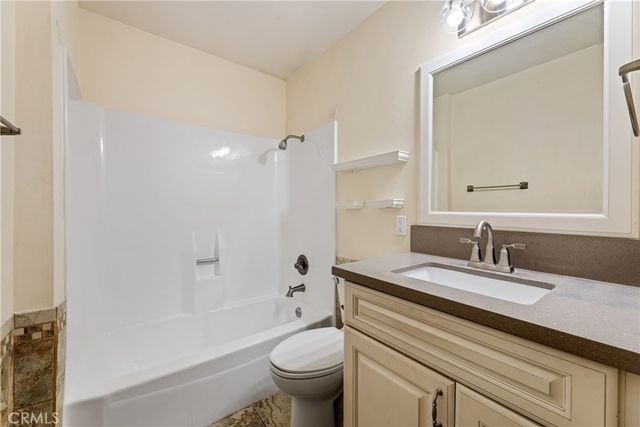 23520 Western A, Los Angeles, CA 90710