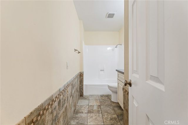 23520 Western A, Los Angeles, CA 90710