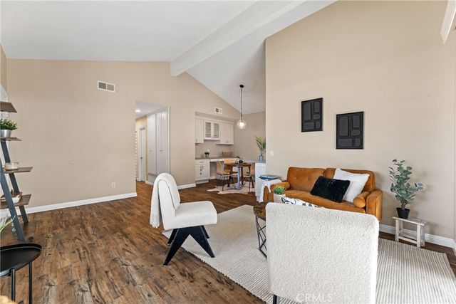 23520 Western A, Los Angeles, CA 90710