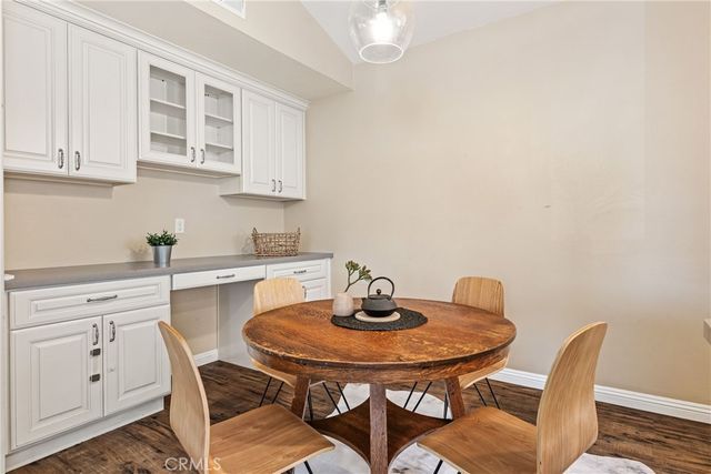 23520 Western A, Los Angeles, CA 90710