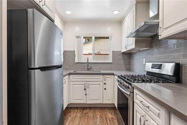 23520 Western A, Los Angeles, CA 90710