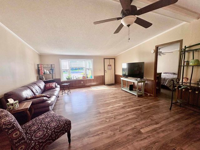 3095 Palmetto Dr., Murrells Inlet, SC 29576