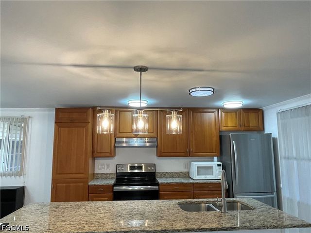 5506 Virginia Dare LN, North Fort Myers, FL 33917